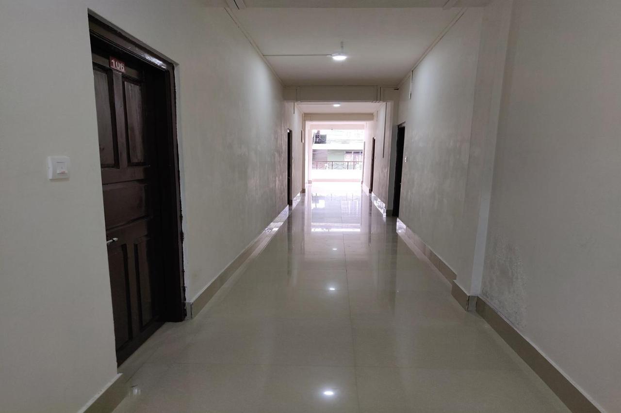 Oyo 45654 Saw Aiom Residency Hotel Shillong Esterno foto